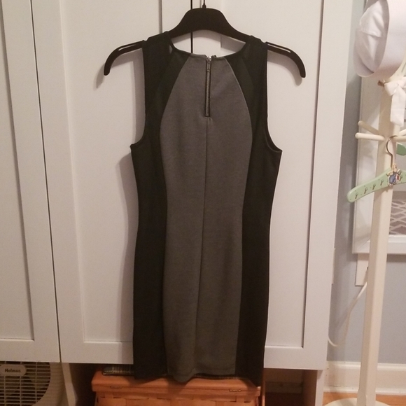 NWT gray sleeveless dress - Picture 2 of 3